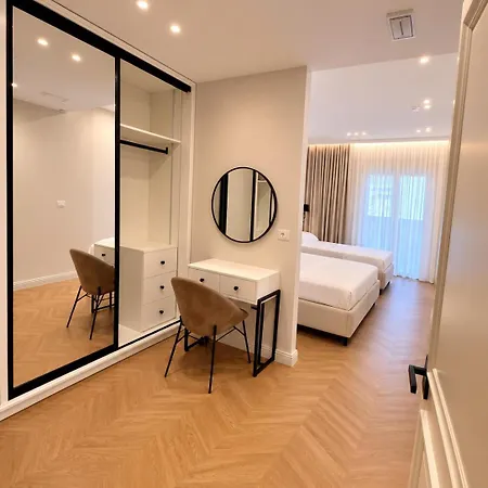 Hotel Luxury Palace 4*