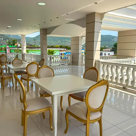 Luxury Palace Ishull-Lezhe