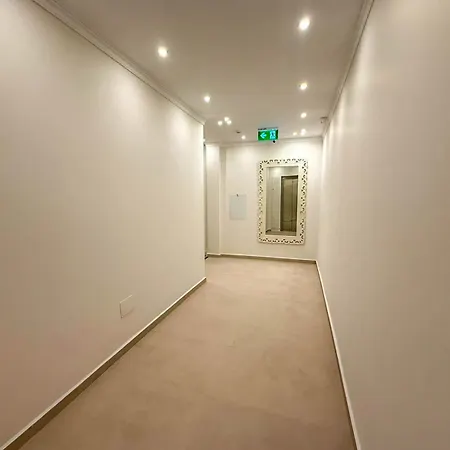 Luxury Palace Ishull-Lezhe